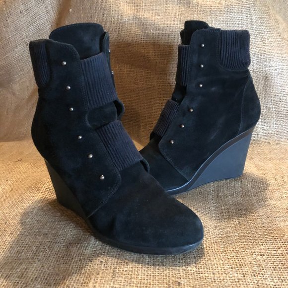 AQUATALIA Suede Wedge Booties - Picture 7 of 9